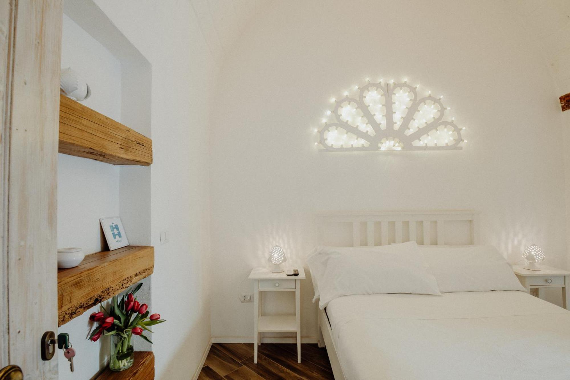 Fari E Fanali By Monholiday Monopoli Exterior photo